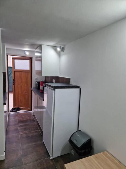 Studio 2 Pers Paris/Bourget/Cdg/Parc D'Exposition أولناي سو بوا المظهر الخارجي الصورة